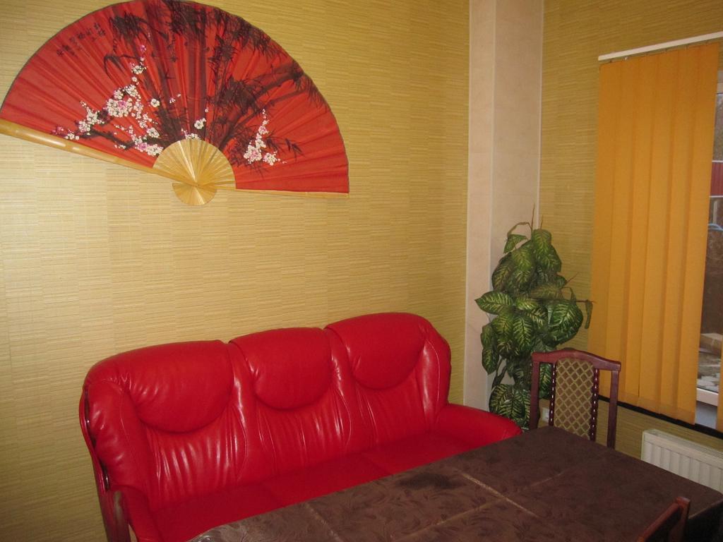捷豹复式酒店 哈尔科夫 外观 照片